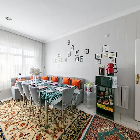 See Suite Apartment *